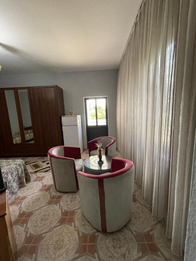 Vila Briart Apartment Durres Bagian luar foto