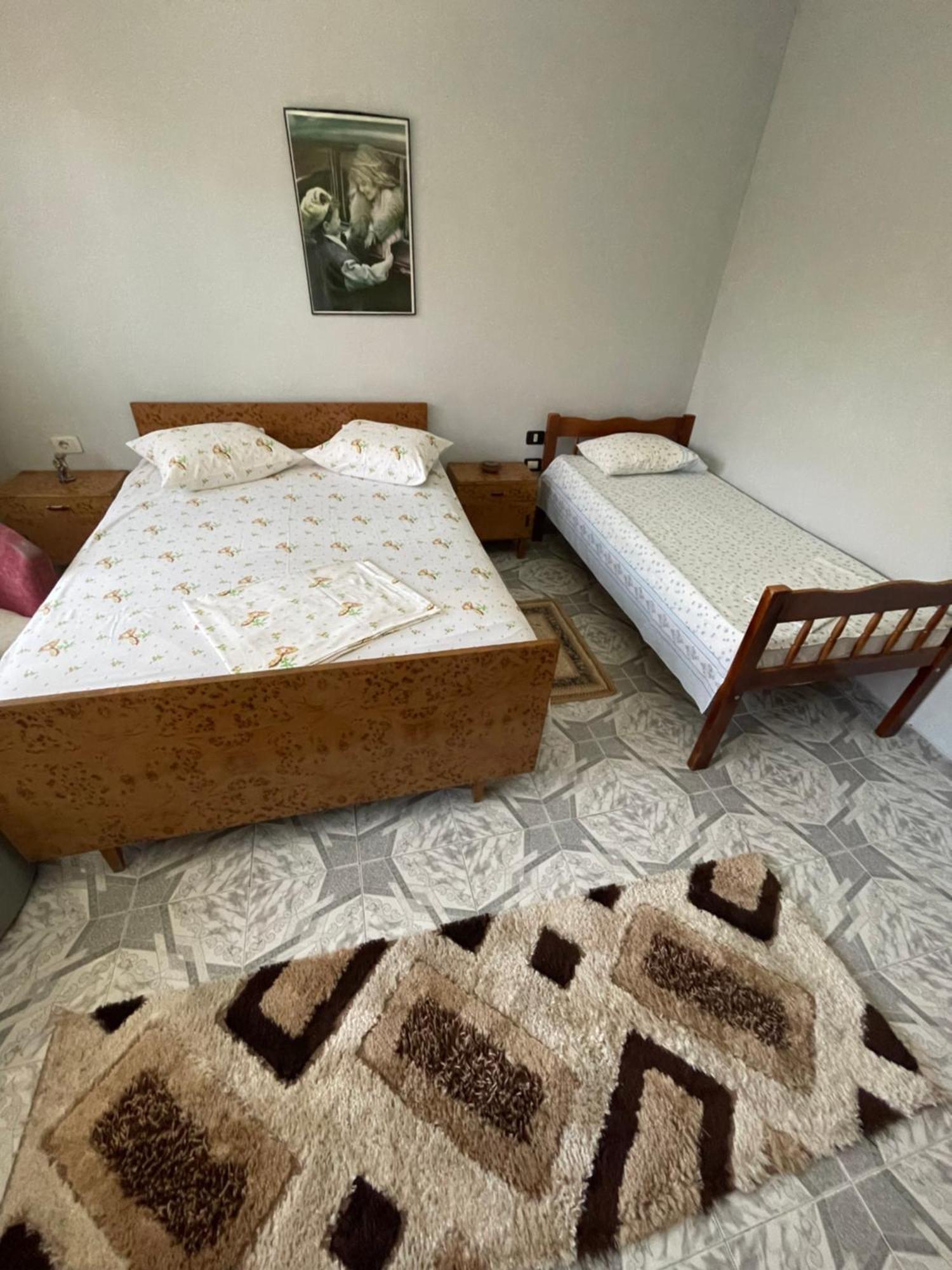Vila Briart Apartment Durres Bagian luar foto