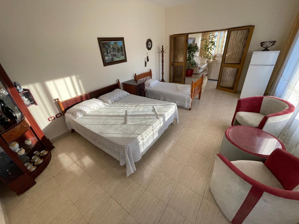 Vila Briart Apartment Durres Bagian luar foto