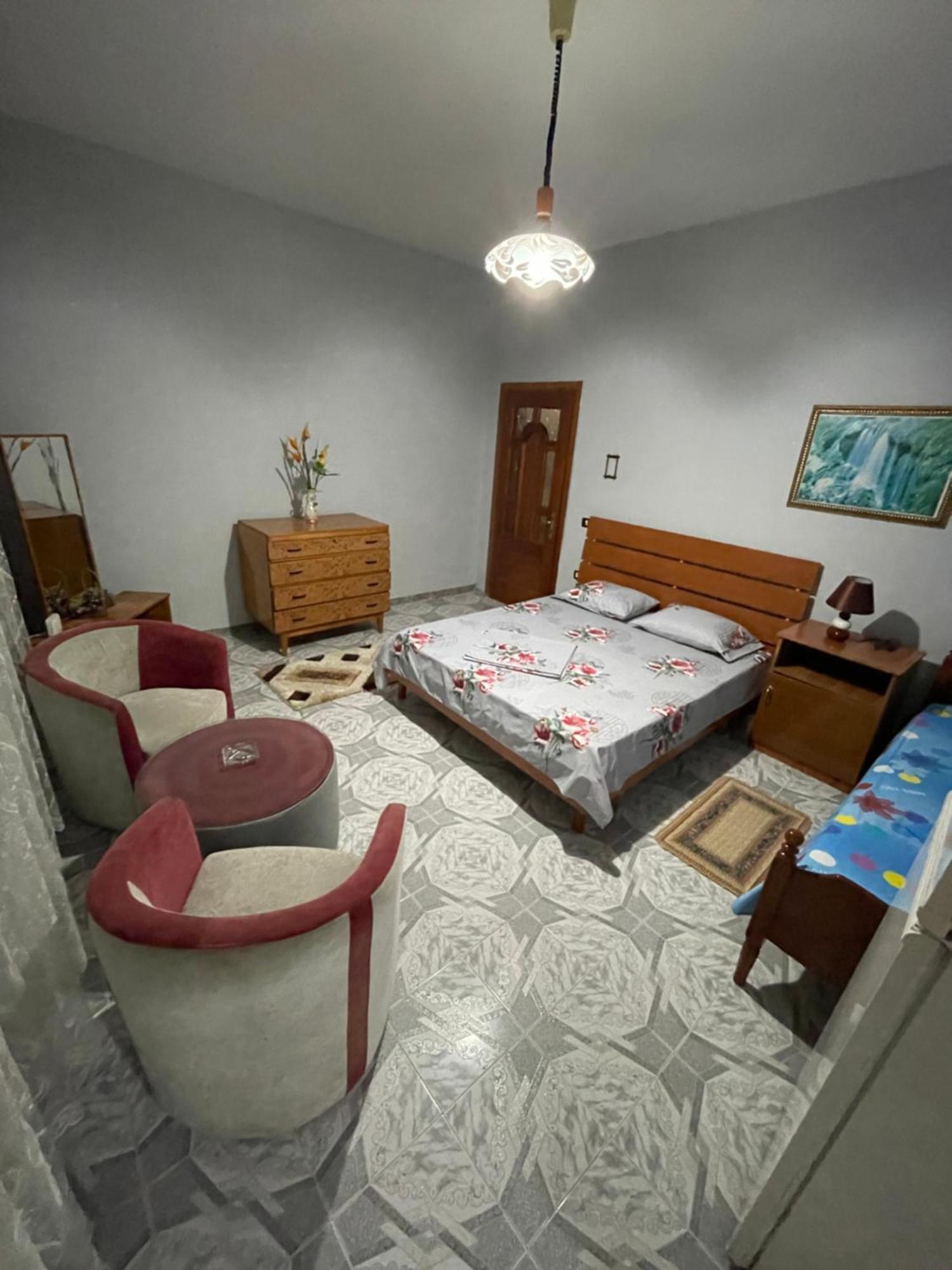 Vila Briart Apartment Durres Bagian luar foto