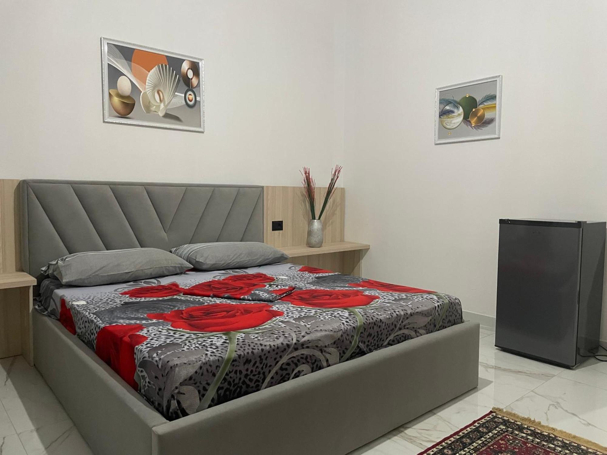 Vila Briart Apartment Durres Bagian luar foto